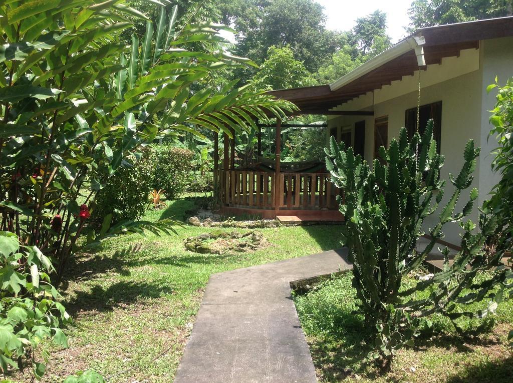 Cabinas Caribe Luna Кауита Экстерьер фото