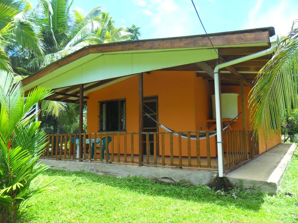 Cabinas Caribe Luna Кауита Экстерьер фото