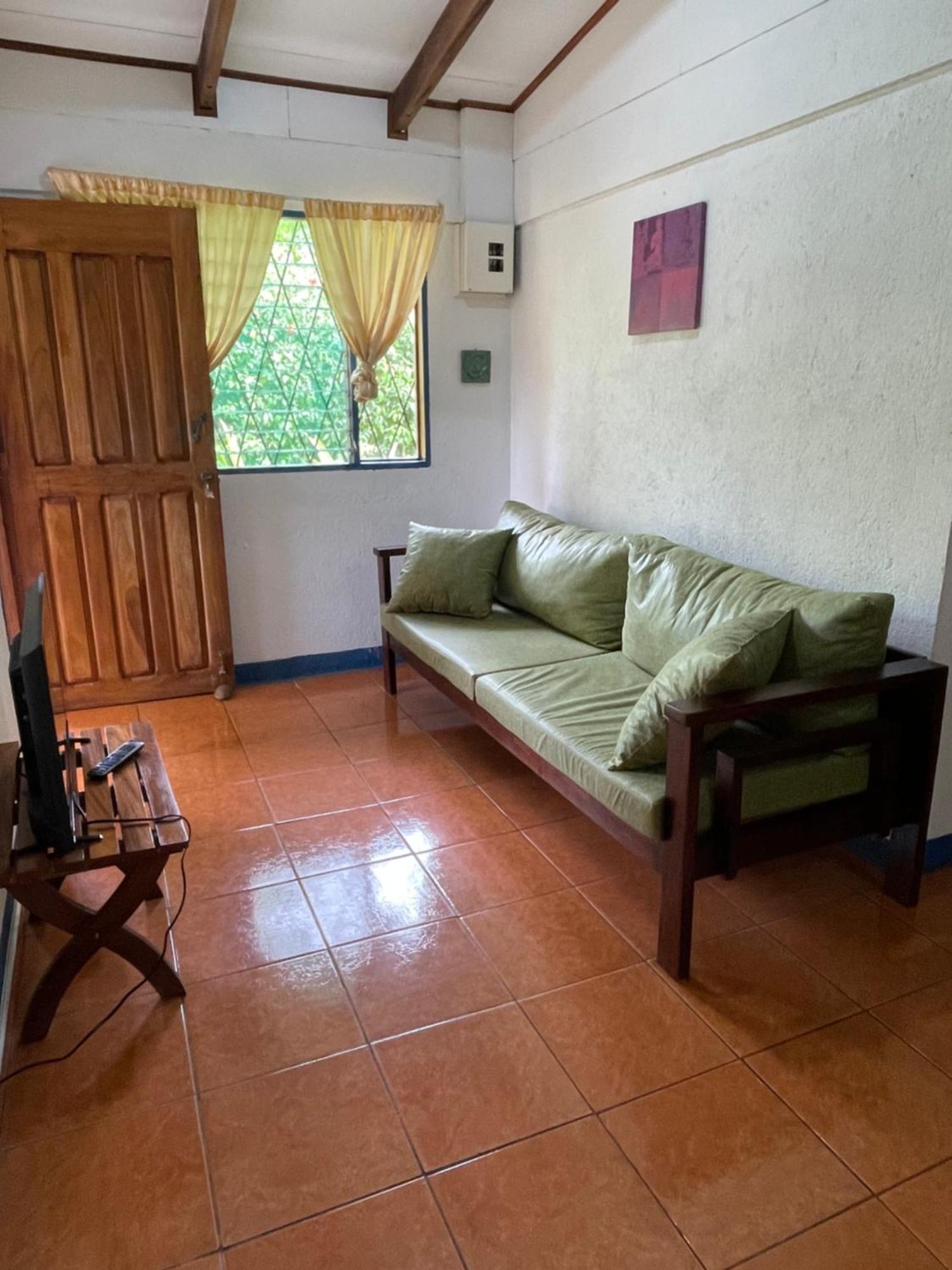 Cabinas Caribe Luna Кауита Экстерьер фото