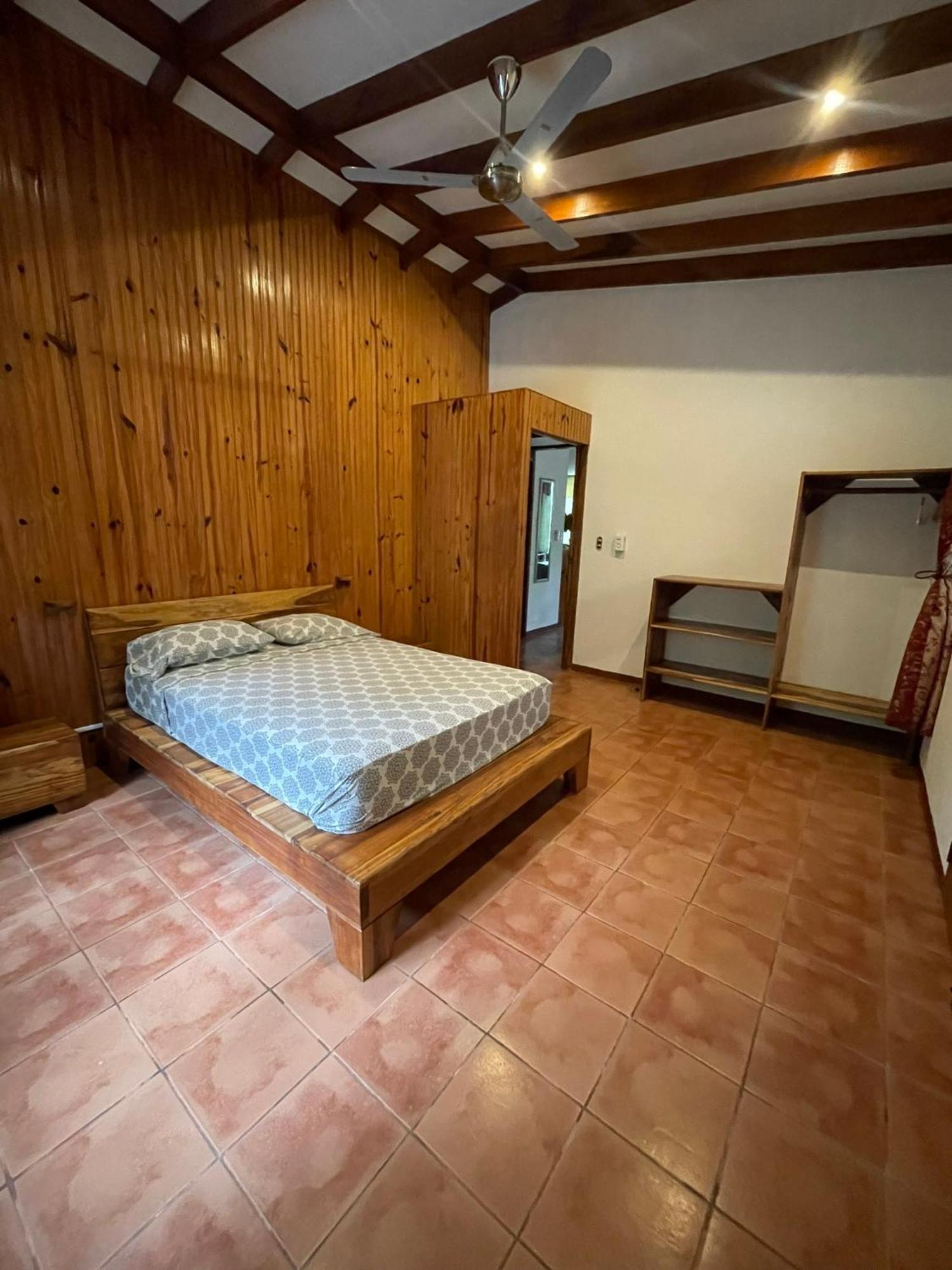 Cabinas Caribe Luna Кауита Экстерьер фото