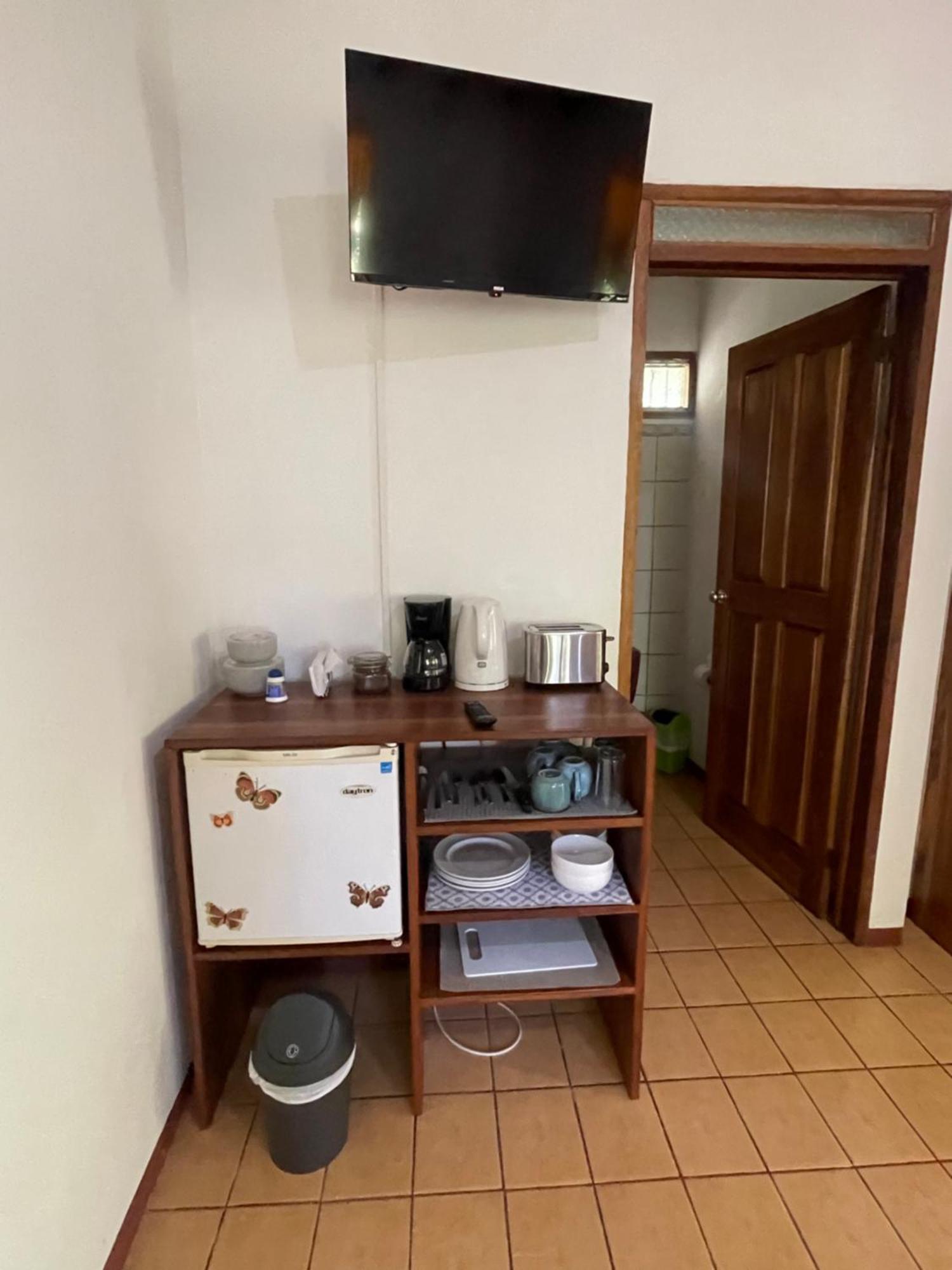 Cabinas Caribe Luna Кауита Экстерьер фото